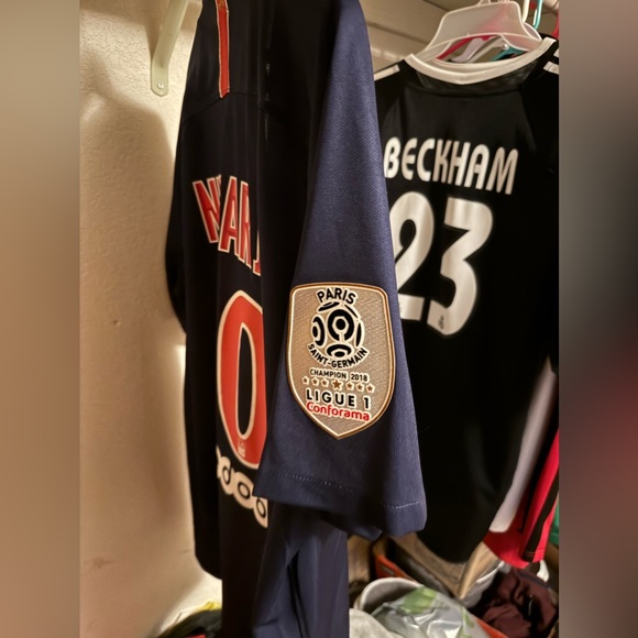 18 PSG jersey #10 Neymar Jr. Authentic - Picture 4 of 6